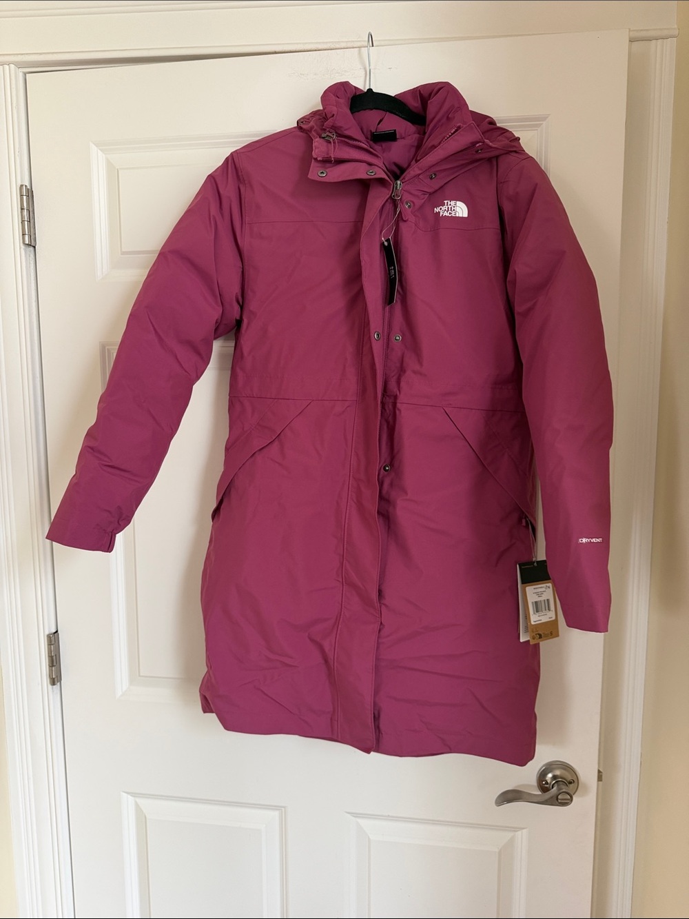 The North Face Women’s Magenta Hooded Winter Coat